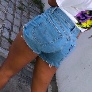 Levi’s 501 Denim Cut off Jean shorts(distressed)
